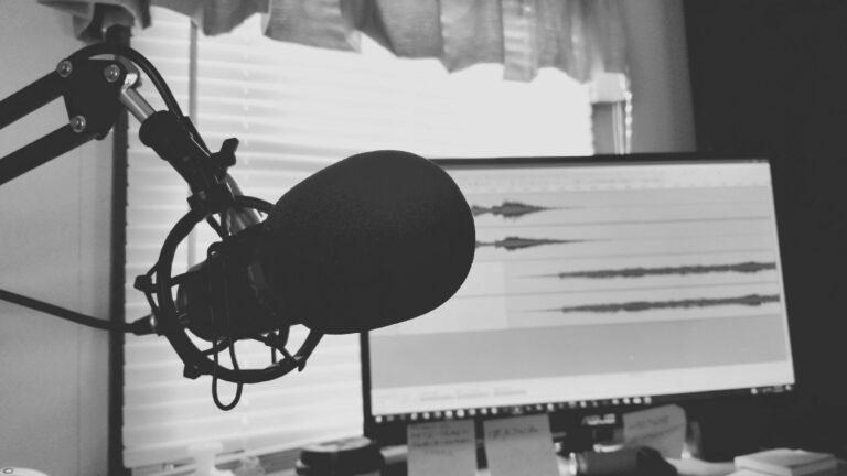 Monetize your podcast and build a successful brand | Image by Pexels